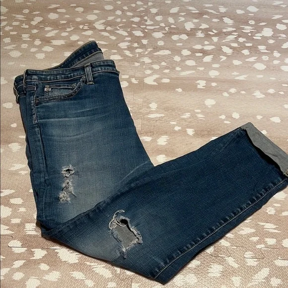 AG Adriano Goldschmied Cropped Rolled Ankle Jeans with Vintage Wash & Distressed - Picture 6 of 7